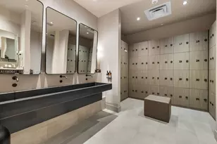 159 NE 6th St, Miami, FL 33132 - Photo 10