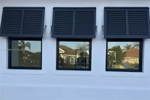 520 Caroline Dr, Vero Beach, FL 32968 - Photo 2