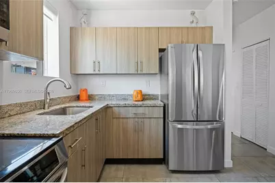 165 NW 39th St #8, Miami, FL 33127 - Photo 10