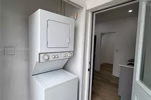 4028 SW 11th St, Miami, FL 33134 - Photo 10