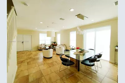 18243 Blue Lake Way, Boca Raton, FL 33498 - Photo 4