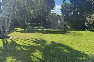 19520 SW 128th Ave, Miami, FL 33177 - Photo 20