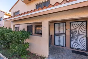 7821 W 29th Way, Hialeah, FL 33018 - Photo 4