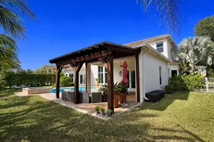 12486 World Cup Ln, Wellington, FL 33414 - Photo 14