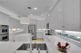 12486 World Cup Ln, Wellington, FL 33414 - Photo 18
