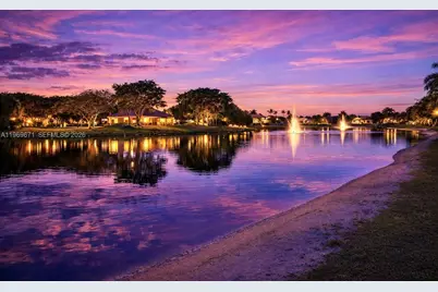 12486 World Cup Ln, Wellington, FL 33414 - Photo 4