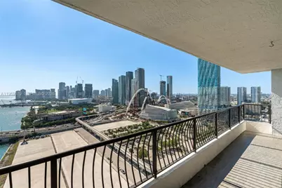 555 NE 15th St #30H, Miami, FL 33132 - Photo 16