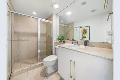 325 S Biscayne Blvd #2919, Miami, FL 33131 - Photo 12