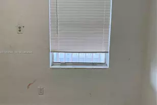 1999 NW 2nd St, Miami, FL 33125 - Photo 22