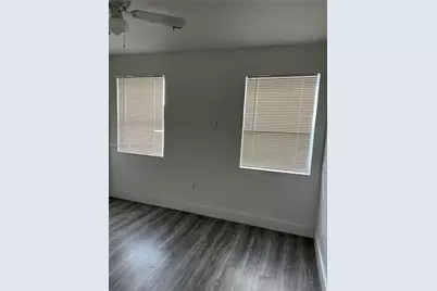 1999 NW 2nd St #1, Miami, FL 33125 - Photo 12