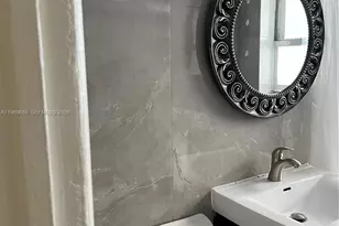 1999 NW 2nd St, Miami, FL 33125 - Photo 18