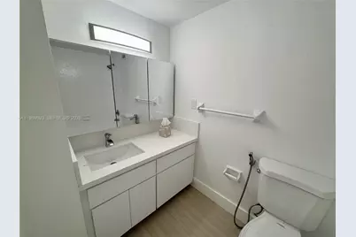 2899 Collins Ave #740, Miami Beach, FL 33140 - Photo 4