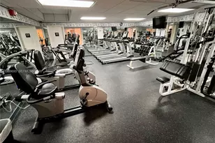 2899 Collins Ave, Miami Beach, FL 33140 - Photo 30