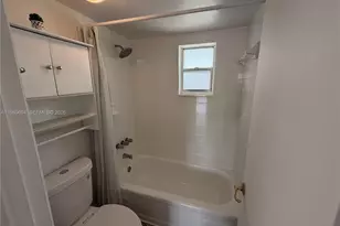 4255 N University Dr, Sunrise, FL 33351 - Photo 14