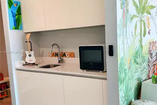 851 NE 1st Ave, Miami, FL 33132 - Photo 14