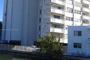 7118 Bonita Dr, Miami Beach, FL 33141 - Photo 20