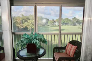 701 SW 128th Ave, Pembroke Pines, FL 33027 - Photo 1