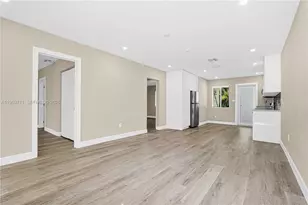 11919 NE 8th Ave, Biscayne Park, FL 33161 - Photo 18