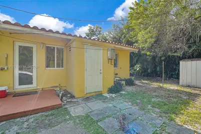 11919 NE 8th Av, Biscayne Park, FL 33161 - Photo 50