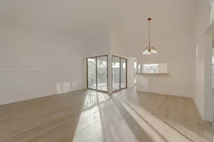 950 Constitution Dr, Homestead, FL 33034 - Photo 4