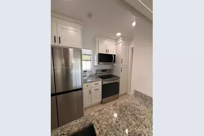 910 Twin Lakes Dr #8-K, Coral Springs, FL 33071 - Photo 2