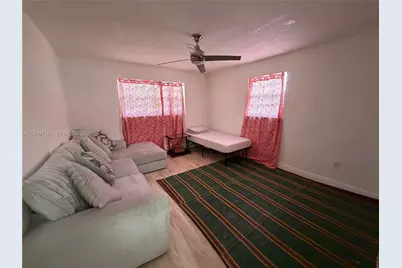 150 NE 164th St, Miami, FL 33162 - Photo 6