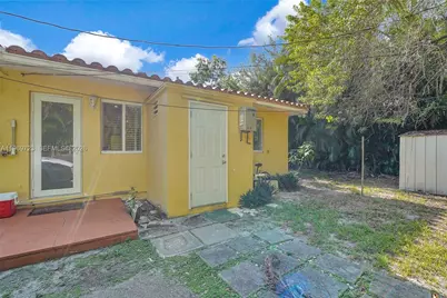 11919 NE 8th Ave, Biscayne Park, FL 33161 - Photo 44