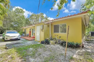 11919 NE 8th Ave, Biscayne Park, FL 33161 - Photo 46