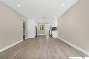 11919 NE 8th Ave, Biscayne Park, FL 33161 - Photo 16