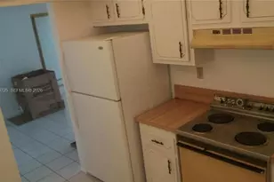 7300 NW 17th St, Plantation, FL 33313 - Photo 2