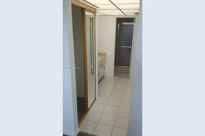 7300 NW 17th St #411, Plantation, FL 33313 - Photo 4