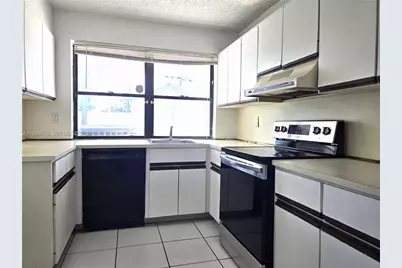 10219 SW 89th St #10219, Miami, FL 33176 - Photo 8