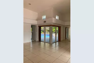 720 NW 123rd Ave, Miami, FL 33182 - Photo 10