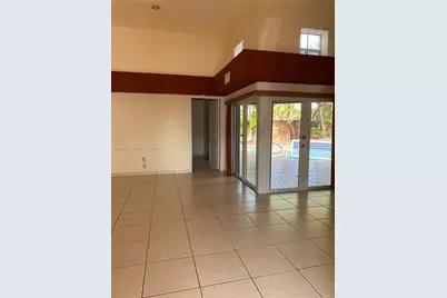 720 NW 123rd Ave, Miami, FL 33182 - Photo 8