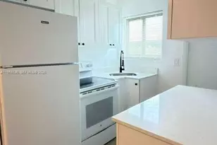 1980 Biarritz Dr, Miami Beach, FL 33141 - Photo 8