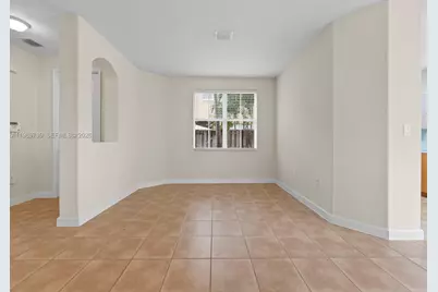 1483 SE 25th Ave, Homestead, FL 33035 - Photo 6