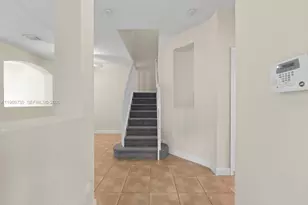 1483 SE 25th Ave, Homestead, FL 33035 - Photo 2