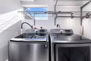 6780 Meade St, Hollywood, FL 33024 - Photo 14