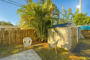 6780 Meade St, Hollywood, FL 33024 - Photo 16