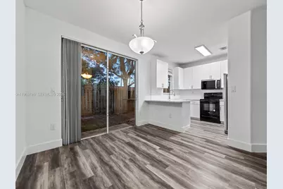 1399 SE 26th Ave, Homestead, FL 33035 - Photo 8