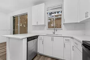 1399 SE 26th Ave, Homestead, FL 33035 - Photo 12