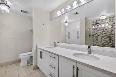3610 Yacht Club Dr #414, Aventura, FL 33180 - Photo 8