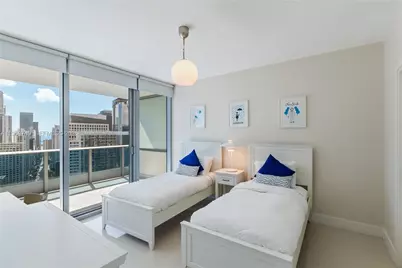 200 Biscayne Boulevard Way #4304, Miami, FL 33131 - Photo 12