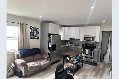 1147 NE 113th St #1147, Miami, FL 33161 - Photo 14