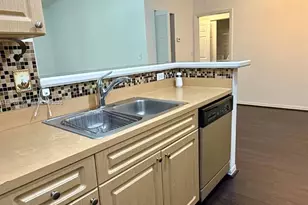 6831 SW 44th St, Miami, FL 33155 - Photo 8