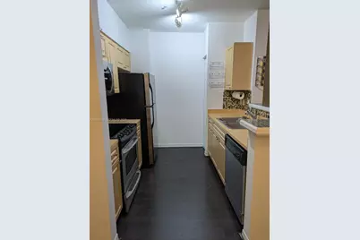 6831 SW 44th St #302, Miami, FL 33155 - Photo 8