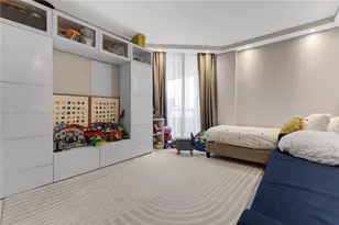 20191 E Country Club Dr, Aventura, FL 33180 - Photo 32