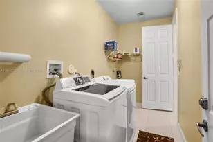 10620 NW 56th Ct, Coral Springs, FL 33076 - Photo 20