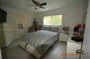 890 E 38th St, Hialeah, FL 33013 - Photo 28