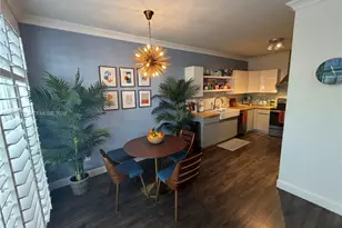 1690 Yellowheart Way, Hollywood, FL 33019 - Photo 6